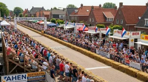 Kortebaandraverij Heemskerk: Traditie en Sfeer